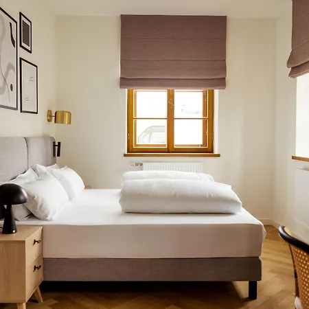 Bob W Munich Airport - Peterhof Aparthotel