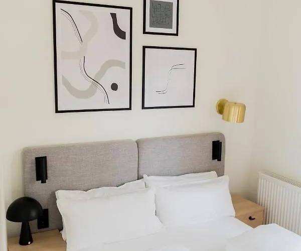 Bob W Munich Airport - Peterhof Appart hôtel Freising