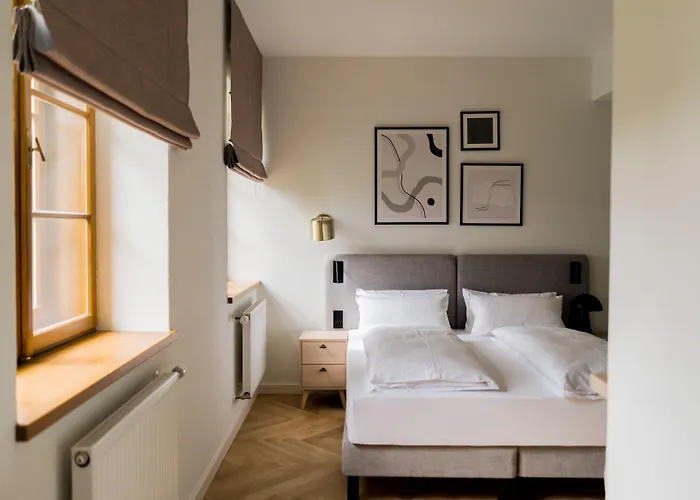 Bob W Munich Airport - Peterhof Appart hôtel 4*