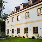 Lägenhetshotell Bob W Munich Airport - Peterhof Freising