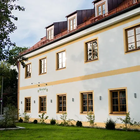 Lejlighedshotel Bob W Munich Airport - Peterhof Freising