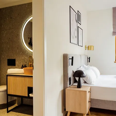 Hotel apartamentowy Bob W Munich Airport - Peterhof 4*