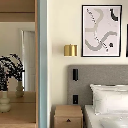 מלון דירות Bob W Munich Airport - Peterhof 4*