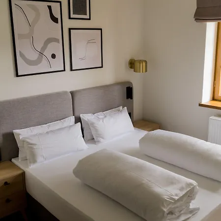 Apartahotel Bob W Munich Airport - Peterhof 4*